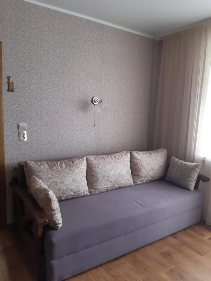 Однокімнатна Apartment Shepetivka Exterior photo