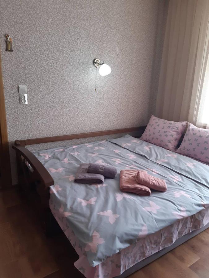 Однокімнатна Apartment Shepetivka Exterior photo